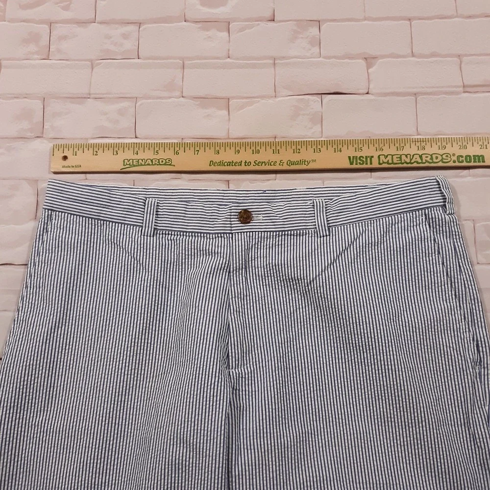 Brooks Brothers Chino Shorts Mens 38 x 10 White Blue Striped Cotton Flat Front